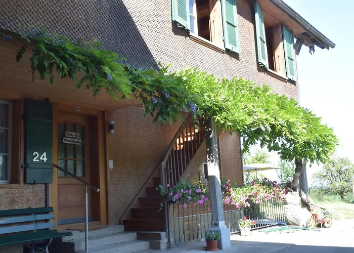 Panzió Lodge24 - Zwischen Stadt Und Land Illiswil